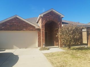 3009 Lake Ridge Dr, Sanger, TX 76266
