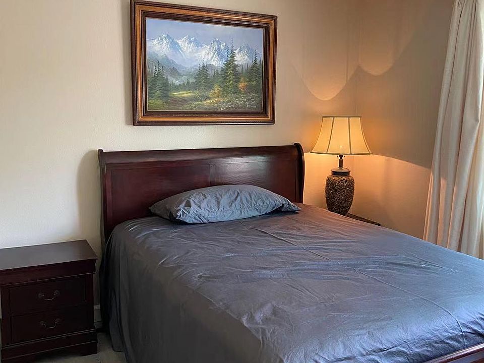 1st image of 2439 College Ln #2