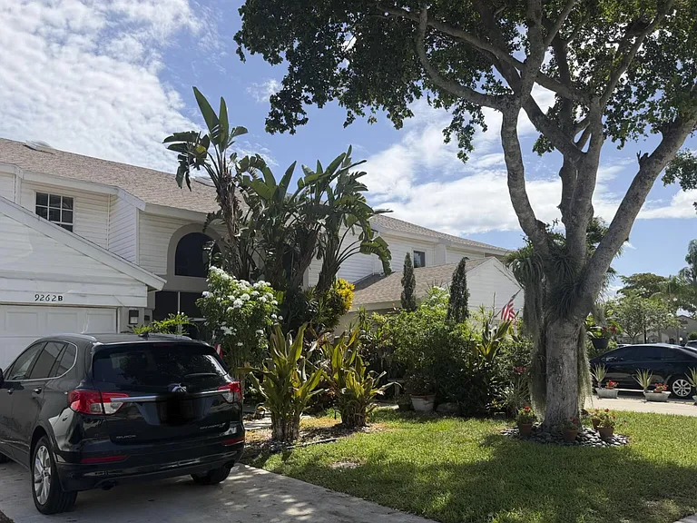 9262 Boca Gardens Pkwy #B — Photo 2