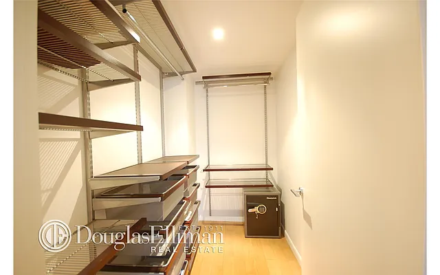 Rented by Douglas Elliman | media 39