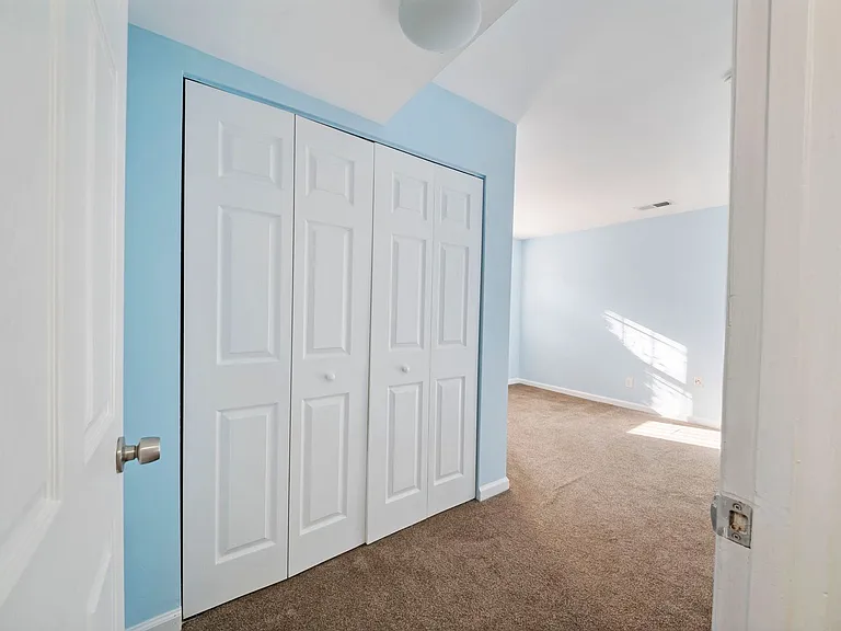 429 Kenyon St NW #T2 — Photo 17