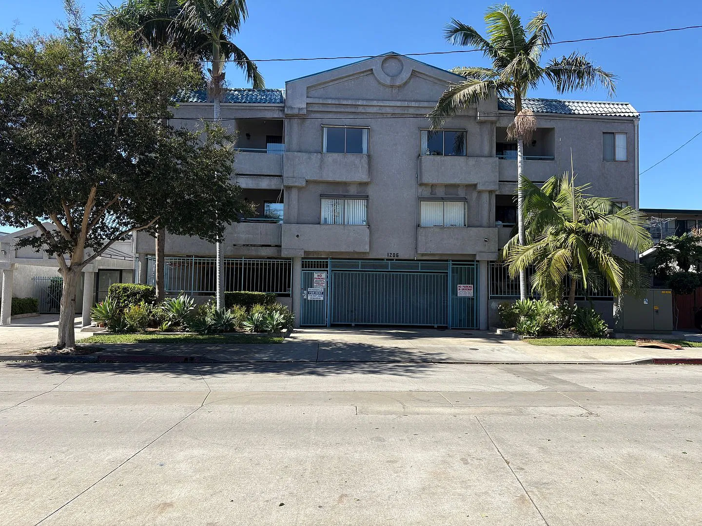 1206 N Parton — Photo 1