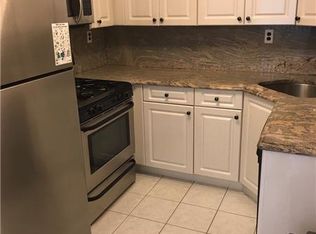 398 Adams Ave, Staten Island, NY 10306