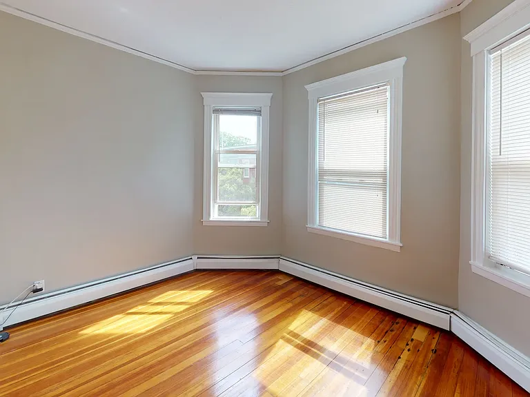 12 Estrella St #3 — Photo 2