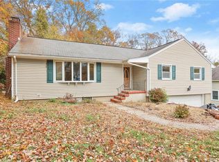 46 Marian Rd, Fairfield, CT 06825