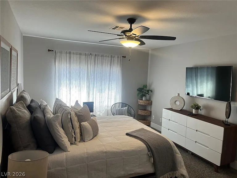 8476 Sewards Bluff Ave — Photo 8