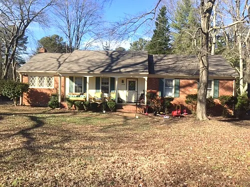 10548 Ashburn Rd N Photo 1
