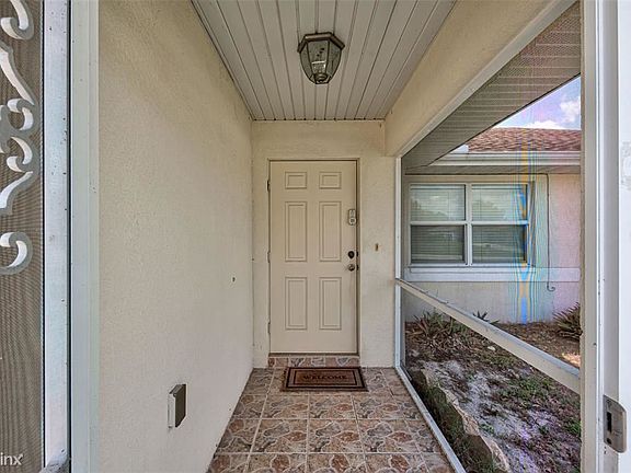 4th image of 7365 W Price Blvd
