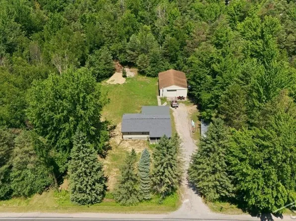 3109 E Monroe Rd, Midland, MI 48642