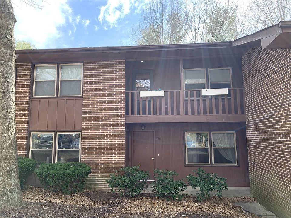 1st image of 1740 Donlee Dr #101