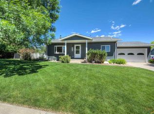 6316 Sunset Dr, Black Hawk, SD 57718
