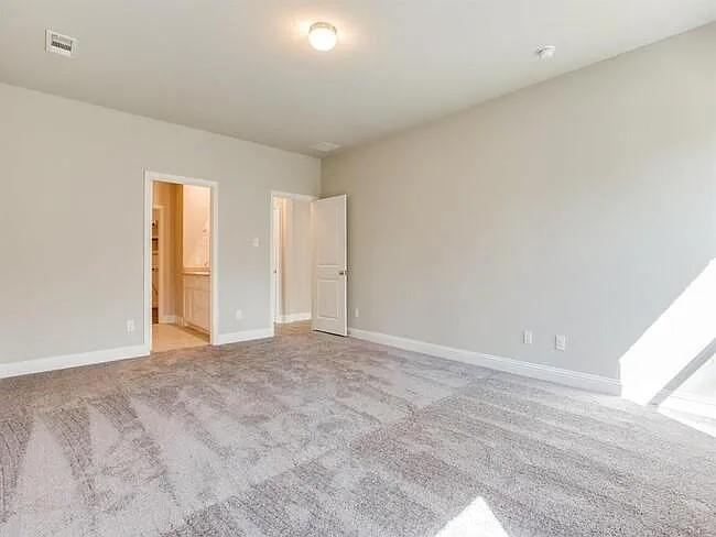 3729 Bennett Trl — Photo 4