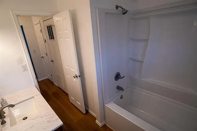 136 S Ash St #2 — Photo 9