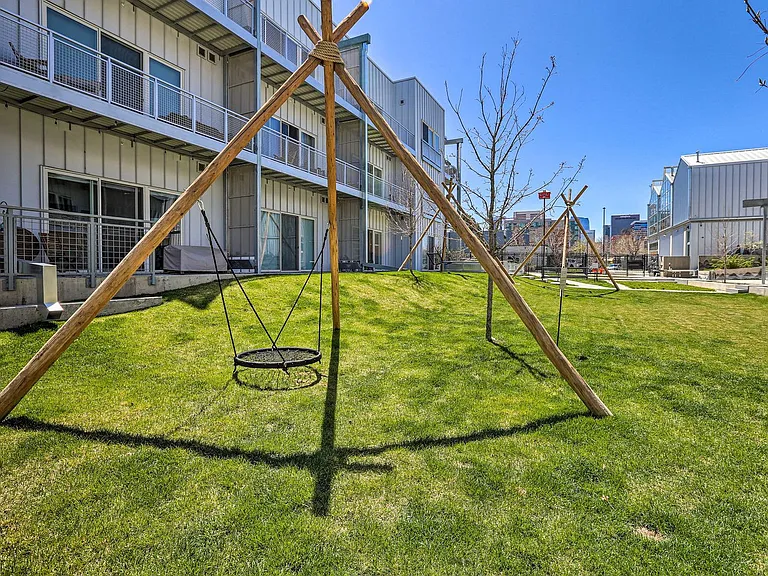 2550 Lawrence St #2-ID1545729P — Photo 14