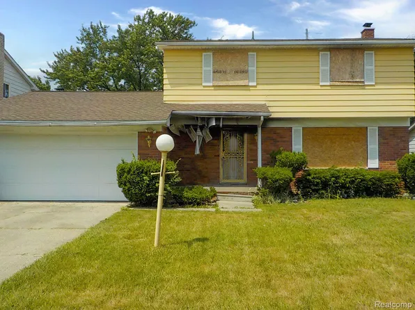 6609 Colonial Dr, Flint, MI 48505