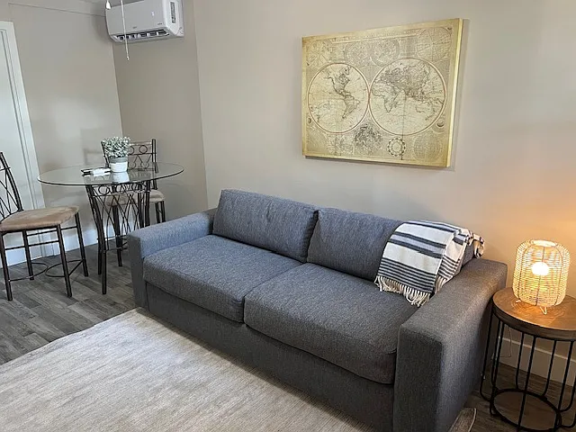 1 bed, 400 sqft, $1,850 — Photo 3