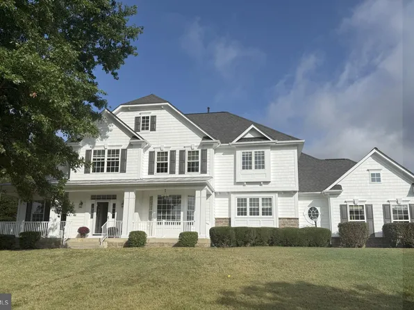38332 Stone Eden Dr, Hamilton, VA 20158