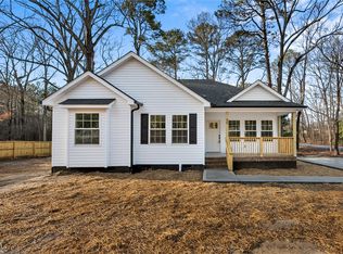 88 Hand Dr, Belton, SC 29627