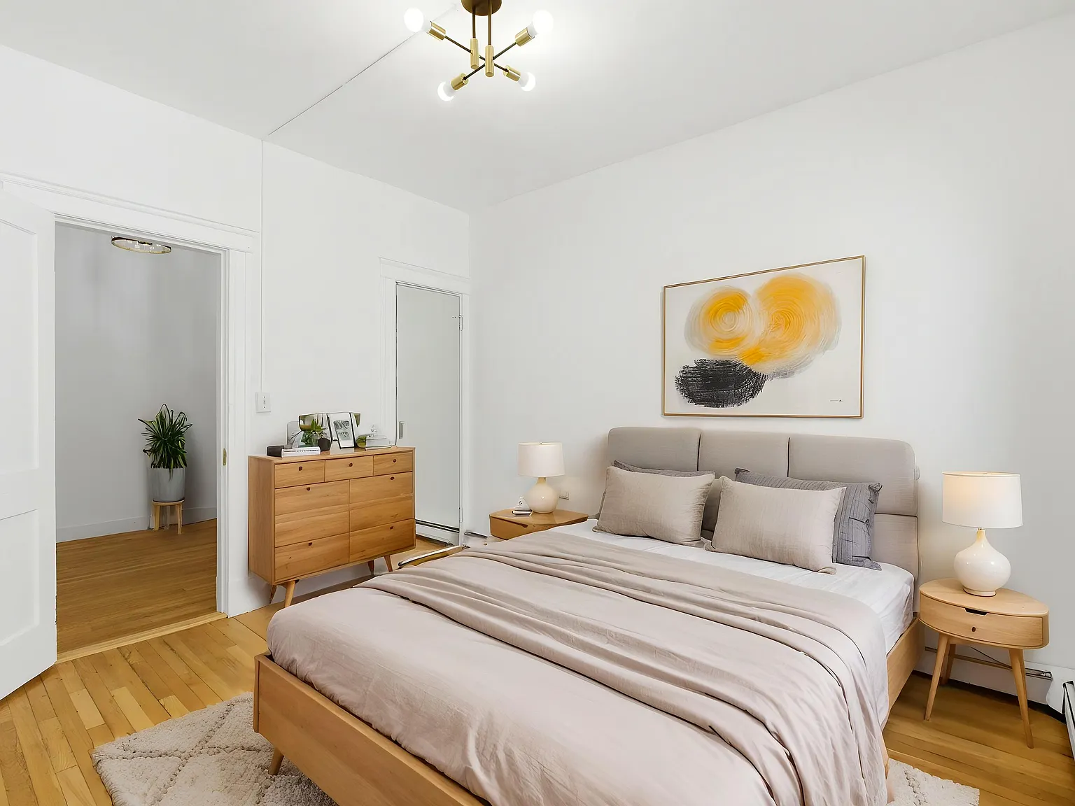 1 bed, 520 sqft, $2,400 — Photo 4
