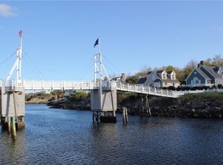 60 Pine Hill Rd S #318, Cape Neddick, ME 03902