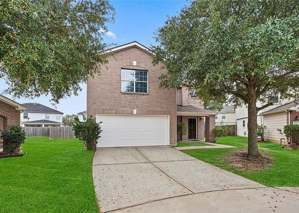 8143 Sanders Forest Ct