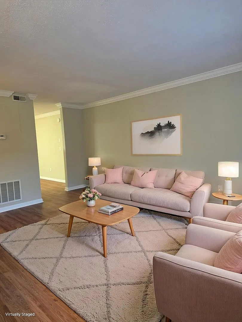 5364 Haisten Court — Photo 2