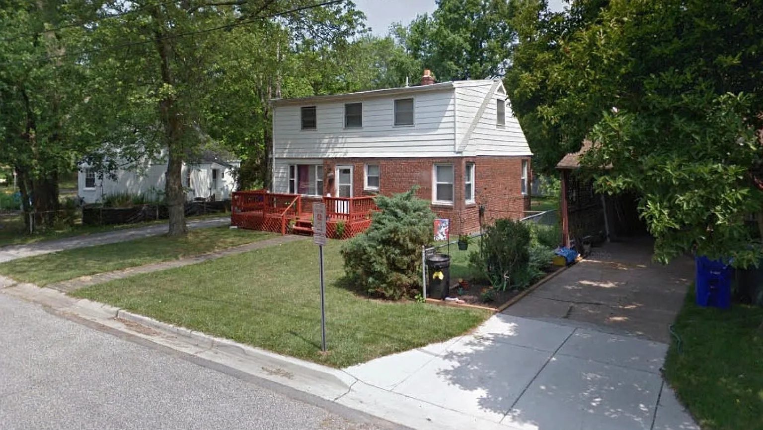 Cheyenne Place, College Park — Photo 1