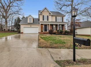 8375 Stillwater Cir, Ooltewah, TN 37363