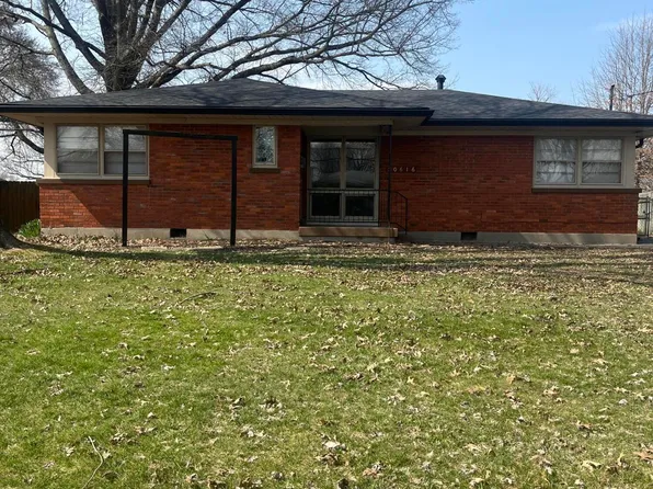 10616 Torrington Rd, Louisville, KY 40272