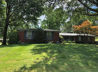 835 Westwood Dr, Ballwin, MO