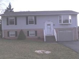 349 1st St, Inwood, WV 25428