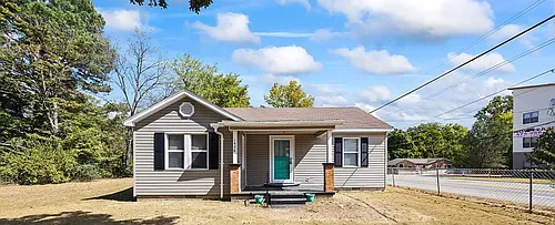 1436 S Duncan Ave Photo 1