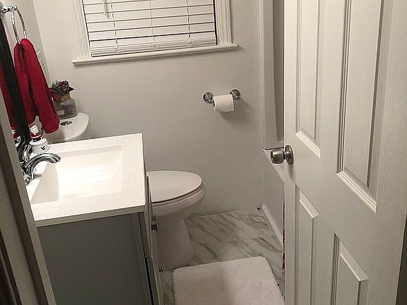 4th image of 4527 Luann Ave
