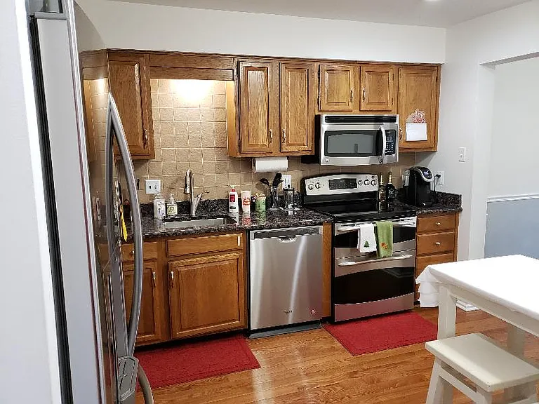 1187 Heyward Rd — Photo 4