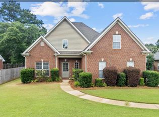 111 Sydney Ln, Chelsea, AL 35043