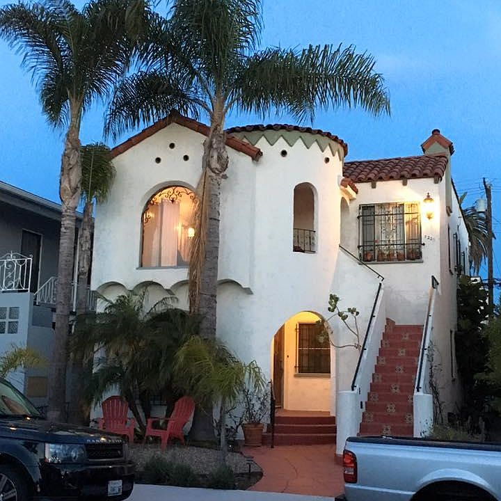 1st image of 122 Argonne Ave