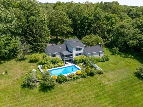 173 Beach Hill Road East, Bridgewater, CT 06752