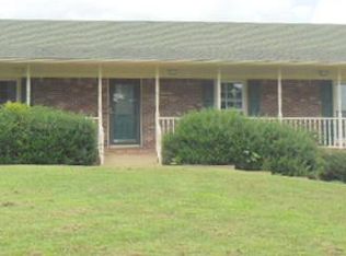 205 Smokey Dr, Columbia, TN 38401