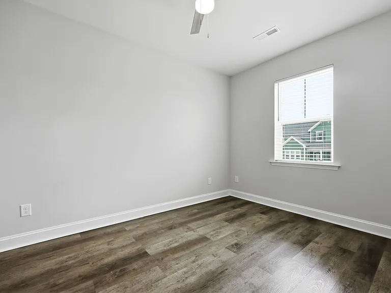 265 Mindees Ln — Photo 25