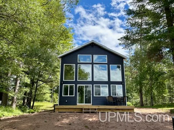 735 Koski Ln, Gwinn, MI 49841
