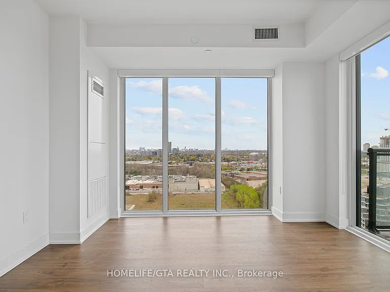 30 Inn On The Park Dr #2104 — Photo 17