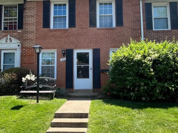 120 N Baylor Dr, Sterling, VA 20164