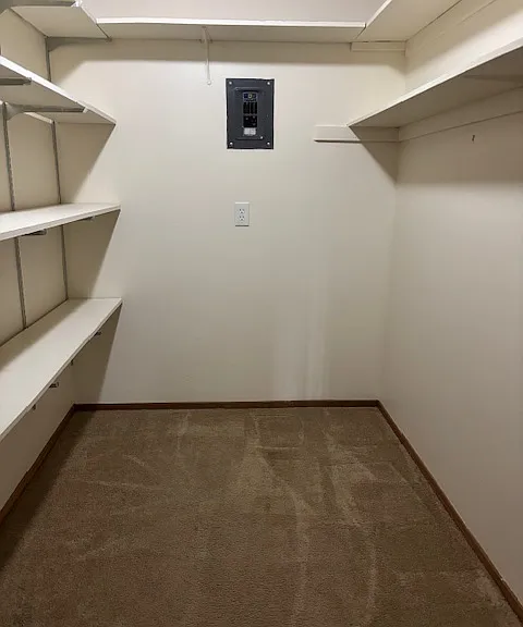715 S Clinton St #7A — Photo 10