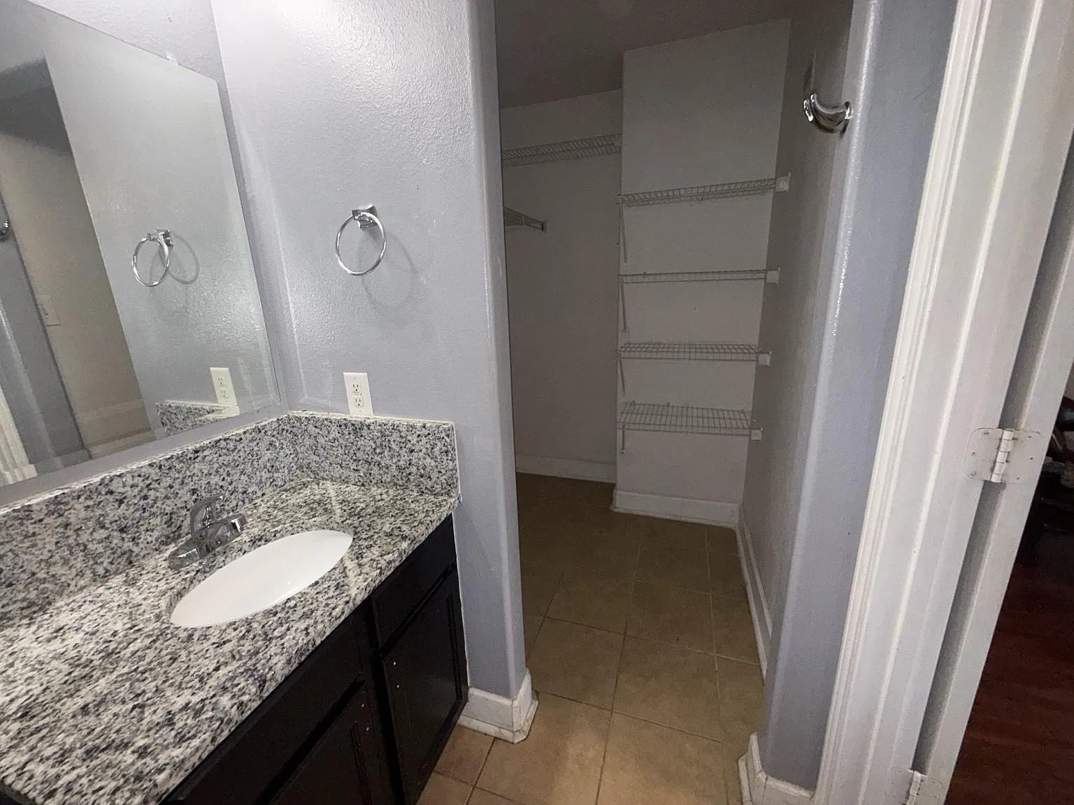 4 bed, 2.5 bath, 1854 sqft, $2,200 — Photo 1
