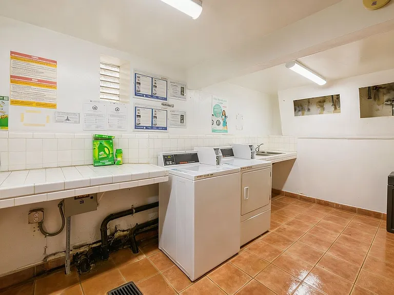 1234 N. Berendo — Photo 45