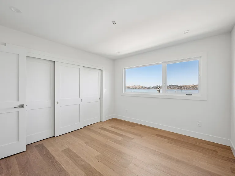 144 Filbert Ave #D — Photo 13