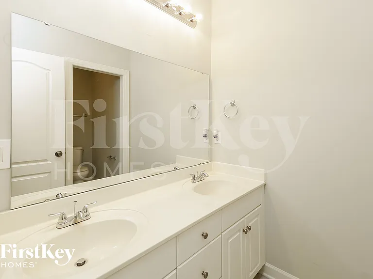 6987 Brandi Wood Cir — Photo 14