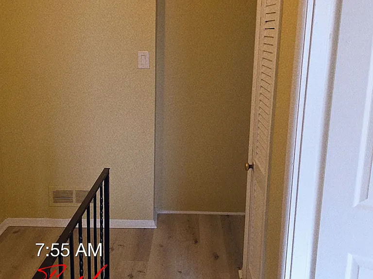 938 N Franklintown Rd — Photo 9