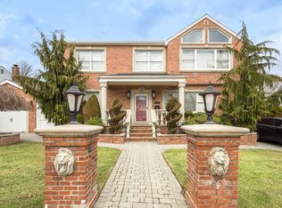 17 Fairview Ave, Secaucus, NJ 07094
