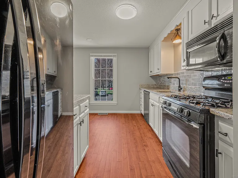 4 Hubbard Run Dr #4 — Photo 4